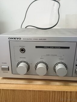 Onkyo intergrated stereo amplifier A-300 - 2