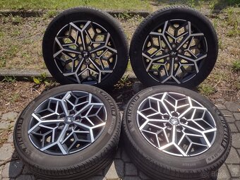 Originál ALU kola Hyundai Tucson R19 + letní pneu - 2