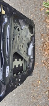 LEVÉ PŘEDNÍ DVEŘE VW T-ROC 2GA831311 - 2