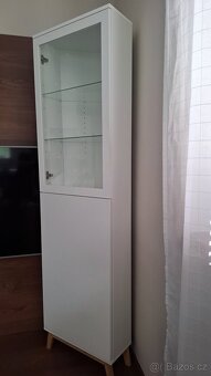 Skříň do rohu - 2