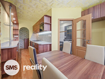 Pronájem bytu 2+1, 58 m² – Třebíč, Borovina - 2