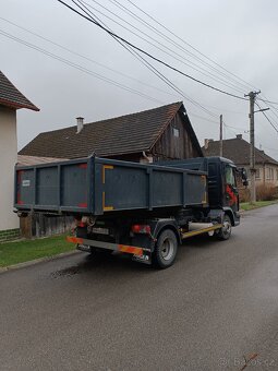 Hákovy nosič kontajnerov - 2
