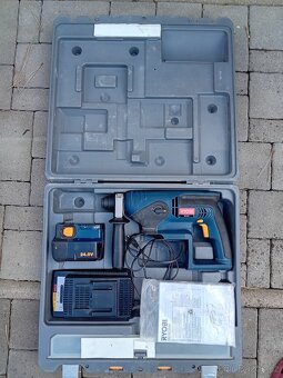 Aku pneumatické vrtací kladivo RYOBI CRH-180/240RE - 2