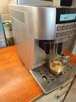 Prodám kávovar DeLonghi Magnifica ECAM 22.360.S - 2