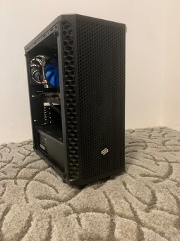 Herní Pc + monitor | GTX 1650, 16Gb RAM, HDD + SSD - 2
