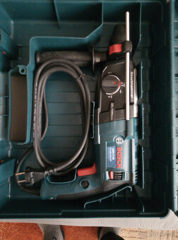 El. kladivo Bosch - 2