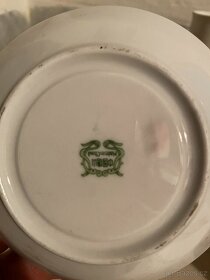 Porcelánová sada hrnků a talířků - 2
