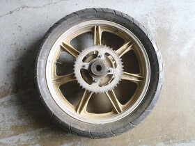 Zadní kolo Yamaha XS 400/500 18" - 2