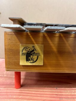 Starý dětský xylofon KS - 2