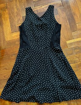 Puntíkaté šaty vel. 40 Promod - 2
