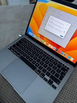 Apple MacBook Air 13” M1 (2020) – 8 GB - 2