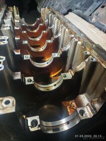 Díly motoru BMW m54b30 - 2