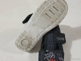 Prodám dětské bačkůrky - velikost 28 - 2