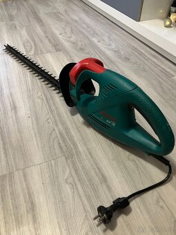 AHS 52-16 nůžky na živý plot Bosch - 2