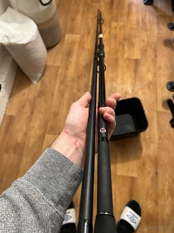 Spodová sestava Daiwa/Delphin - 2