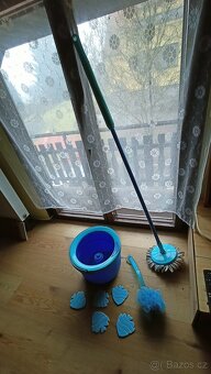 Tyrkysové vybavení koupelny - 2