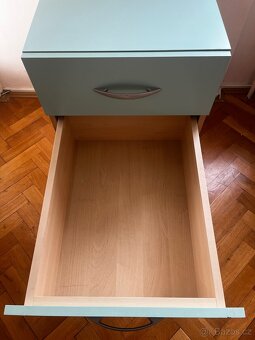 Komoda / Skříňka se šuplíky - 2