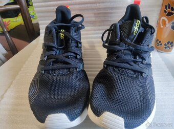 Adidas č. 46 - 2