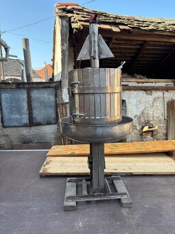 Lis na Ovoce 90l - 2