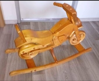Houpací motorka - 2