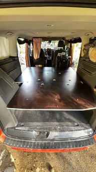 Obytná vestavba Ford Tourneo Custom L1 - 2