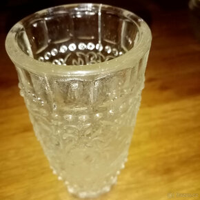 Prodám staré skleničky DURITKY barevné + talířek DURIT - 2