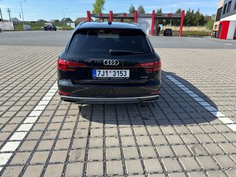 Audi A4 B9 2.0TDI 140kw QUATTRO automat - 2