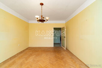 Prodej bytu 3+1 (63 m2) s prostorným balkónem, os. vlastnic - 2