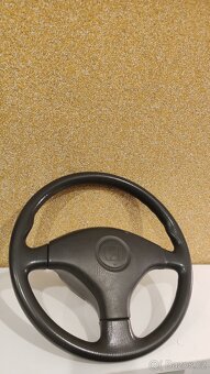 Honda Civic 6g volant - 2