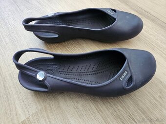 Sandály / balerínky Crocs Olivia W8 - 2