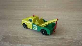 MATCHBOX RW DODGE WRECK TRUK BP NO 13 PLASTOVÁ KOLA - 2