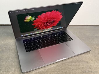 MacBook Pro 16'' 2021 / M1 Pro / 16GB / 512GB SSD - DPH - 2