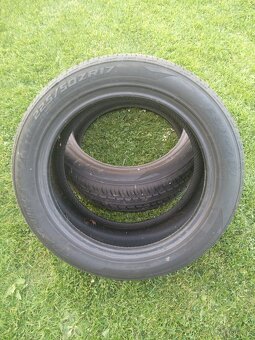 225/50 R17 - 2
