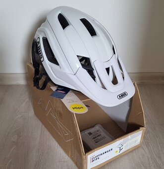 Nová cyklistická helma Abus Cliffhanger MIPS, vel. 57-61 - 2