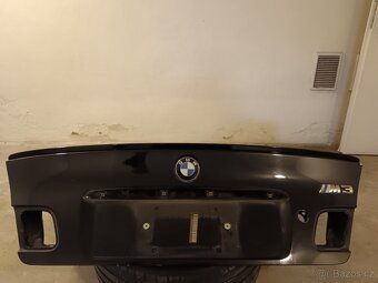 E46 víko originál MPacket top stav - 2
