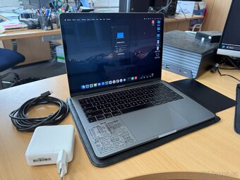 ZÁRUKA / MacBook Pro 13" i5 2,3GHz/16GB Ram/512GB SSD - 2