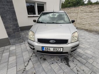 Ford Fusion 1.6i 16v 66kW benzin - 2