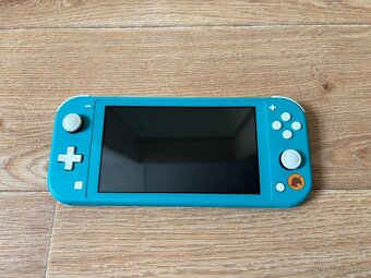 Prodám Nintendo Switch Lite + FC 24 - 2