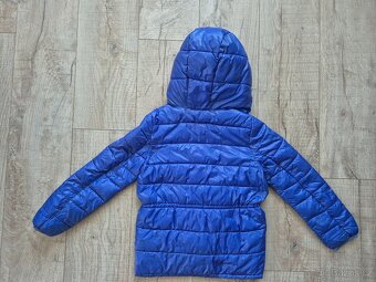 Podzimní péřová bunda tenčí vel. 128/134 cm - 2
