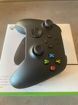 XBOX ovladač - 2