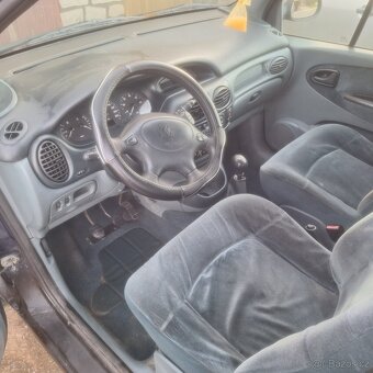 Renault scenic - 2