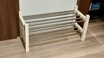 Police na boty - botník - 2