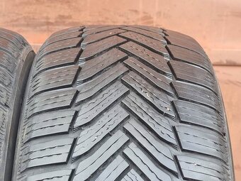 Zimní Michelin 205/55/16 - 2