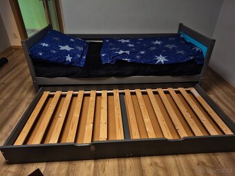 Postel s výsuvným lůžkem - 2