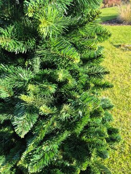 Umělý vánoční stromeček - 2