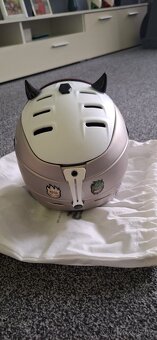 Lyžařská helma dámská dívčí Etape se štítem 55-58 - 2