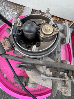 Skoda favorit -karburator a sani kompletni 1993 - 2