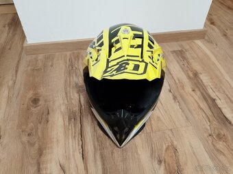 Děcká helma - 2