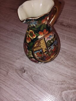 Krásná vázička - 2