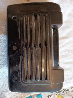 Rádio Tesla 305U + skříńka - 2